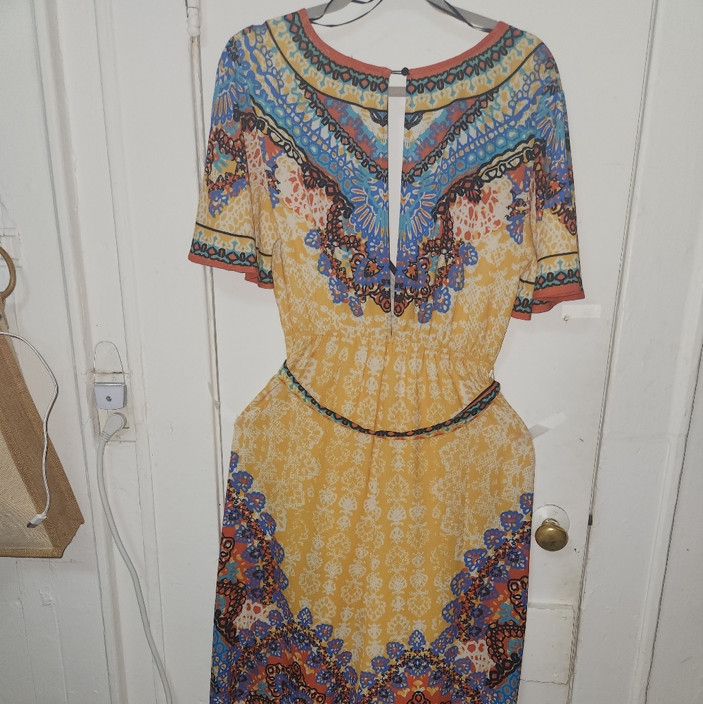 Jumpsuit - Picture 3 of 4